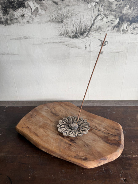 Flower Round Incense Holder