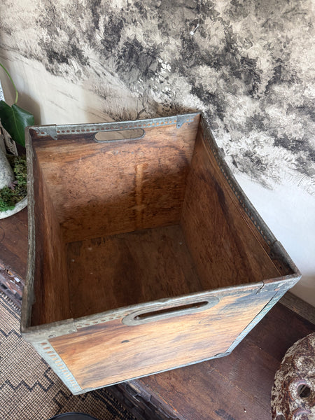 Vintage Wood & Metal Tea Crate