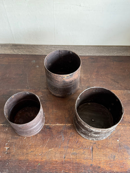 Set of 3 Grain Measure Metal Pots
