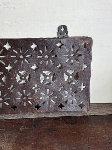 Vintage Metal Hanging Stencil - Style 1